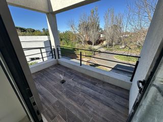 Foto 8 de Casa a estrenar en el barrio Los Eucaliptos - Harás Santa Maria