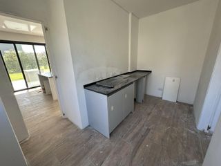 Foto 7 de Casa a estrenar en el barrio Los Eucaliptos - Harás Santa Maria