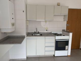 Foto 9 de BROWN AL 1700 ALQUILER DEPARTAMENTO 1 DORMITORIO EN ROSARIO