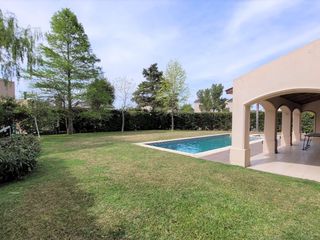 Foto 2 de Casa en Venta en Septiembre, Escobar, G.B.A. Zona Norte, Argentina
