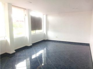 Foto 9 de Rumipamba, Oficina en Renta, 107m2, 3 Ambientes