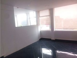 Foto 11 de Rumipamba, Oficina en Renta, 107m2, 3 Ambientes