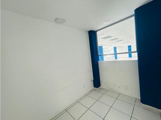 Foto 7 de La Pradera, Local Comercial en Renta, 390m2, 4 Ambientes
