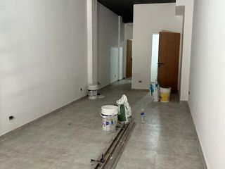 Foto 11 de Alquiler de local comercial