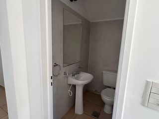 Foto 4 de Dúplex en alquiler de 2 dormitorios c/ cochera en Maipú