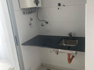 Foto 6 de Departamento en alquiler de 2 dormitorios c/ cochera en Centro