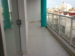 Foto 1 de Departamento en alquiler de 2 dormitorios c/ cochera en Centro
