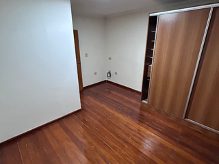 Foto 18 de Departamento en alquiler de 2 dormitorios c/ cochera en Macrocentro