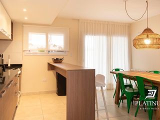 Foto 7 de Dúplex en venta en Grand Bourg
