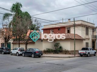 Foto 1 de Casa en venta en Macrocentro