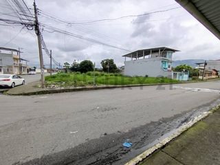 Foto 2 de En Venta Terreno 1050mtrs Esquinero, Canton La Mana