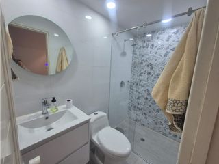 Foto 9 de APARTAMENTO EN VENTA, LA ALHAMBRA, EDIFICIO XIRHOS