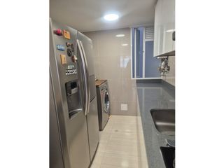 Foto 6 de APARTAMENTO EN VENTA, LA ALHAMBRA, EDIFICIO XIRHOS