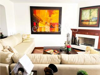 Foto 2 de APARTAMENTO REMODELADO EN EL COUNTRY 200M2