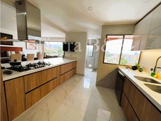 Foto 7 de APARTAMENTO REMODELADO EN EL COUNTRY 200M2