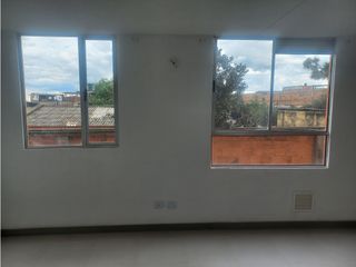 Foto 8 de R068 venta apartaestudio engativa centro