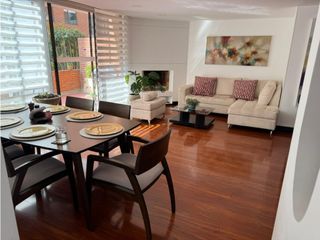 Foto 3 de Venta Hermoso apartamento con terraza, piso 1, Alhambra