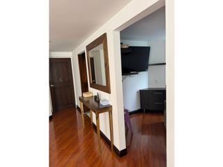 Foto 8 de Venta Hermoso apartamento con terraza, piso 1, Alhambra