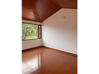 Foto 4 de VENDO CASA USO COMERCIAL - BOGOTA ZONA NORTE