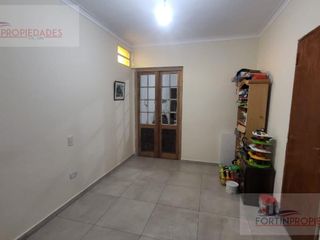 Foto 35 de Casa en  venta  en La Plata