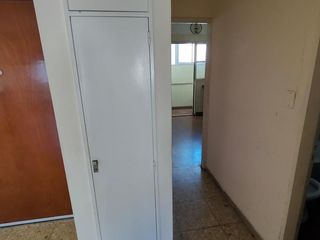 Foto 9 de 2 ambientes amplio en venta, lavadero, balcon. Metrobus. Avenida San Martin al 2800. Paternal.
