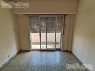 Foto 4 de 2 ambientes amplio en venta, lavadero, balcon. Metrobus. Avenida San Martin al 2800. Paternal.
