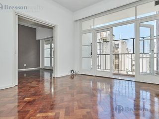 Foto 1 de Departamento en venta cuatro ambientes  - San Nicolas  Sarmiento y Paraná