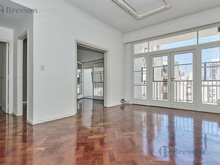 Foto 2 de Departamento en venta cuatro ambientes  - San Nicolas  Sarmiento y Paraná