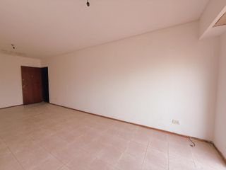 Foto 4 de Maipu 966 - Departamento De 3 Dormitorios Con Opcion Cochera En Alquiler - Centro, Rosario
