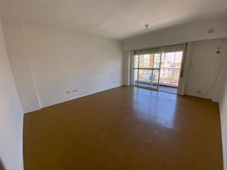 Foto 2 de Departamento de 2 dormitorios en  Alquiler centro Rosario