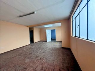 Foto 6 de SE ALQUILA OFICINA CERCADO DE LIMA