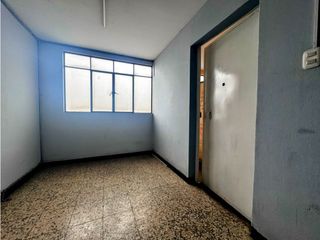 Foto 3 de SE ALQUILA OFICINA CERCADO DE LIMA
