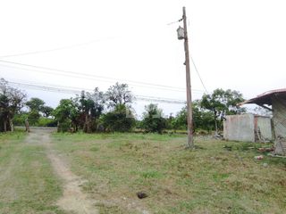 Foto 4 de TERRENO EN VENTA EL AROMO - MANTA