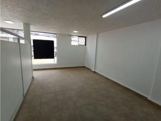 Foto 9 de Quicentro oficina  en Renta, 32 m2 1 ambiente