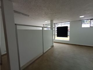 Foto 7 de Quicentro oficina  en Renta, 32 m2 1 ambiente