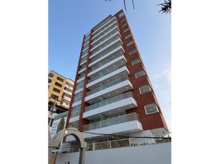 Foto 2 de En venta departamento de lujo vista al mar edificio Lanzarote