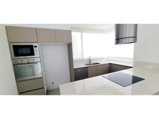 Foto 32 de En venta departamento de lujo vista al mar edificio Lanzarote