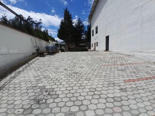 Foto 6 de Galpón en   renta  de 300 mts  sector Calacali