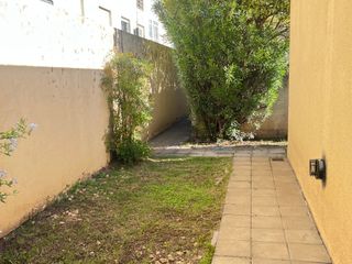 Foto 2 de Casa Interna en venta de 2 D 2 B patio Nicaragua al 1000 Bº UNS U$S 65.000