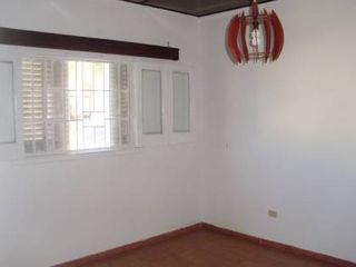Foto 2 de Departamento Tipo Casa en alquiler en Barrio Parque