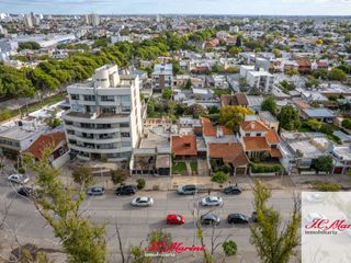 Foto 4 de Casa en venta de 4 dormitorios c/ cochera en San Cayetano
