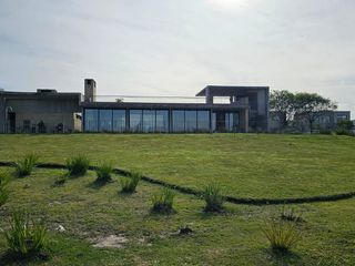 Foto 30 de Venta y Alquiler Casa en barrio cerrado Los Castaños Nordelta
