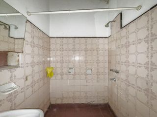 Foto 20 de PH en  venta a refaccionar Villa Real