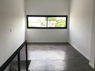 Foto 14 de VENTA TRIPLEX 4 AMBIENTES A ESTRENAR. APTO CREDITO.
