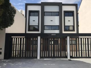 Foto 1 de VENTA TRIPLEX 4 AMBIENTES A ESTRENAR. APTO CREDITO.