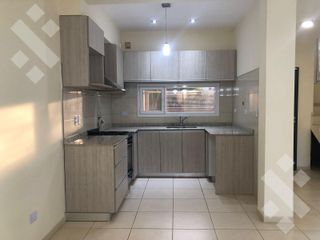 Foto 6 de Venta de dúplex  3 dorm. Centenario - Neuquén