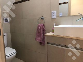 Foto 7 de Venta de dúplex  3 dorm. Centenario - Neuquén