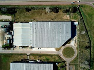 Foto 14 de galpon deposito 8800 m2 en  LA PLATA, NAVE INDUSTRIAL TRIPLE A ALQUILA O VENDE