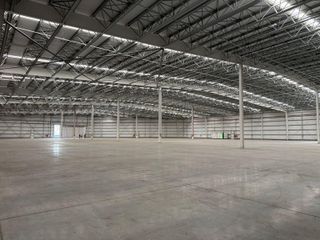 Foto 2 de galpon deposito 8800 m2 en  LA PLATA, NAVE INDUSTRIAL TRIPLE A ALQUILA O VENDE
