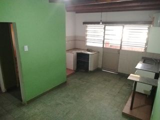 Foto 11 de Alquiler Ph 4 Ambientes en Moron Sur